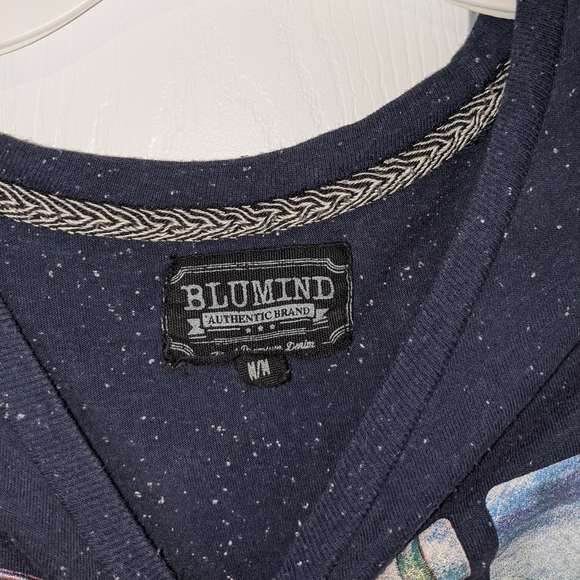 Dark Blue T-shirt with printed images - Picture 2 of 5